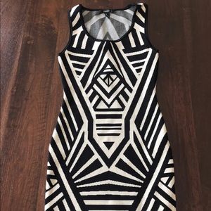 SOLD ON ANOTHER APP** Forever 21 Black